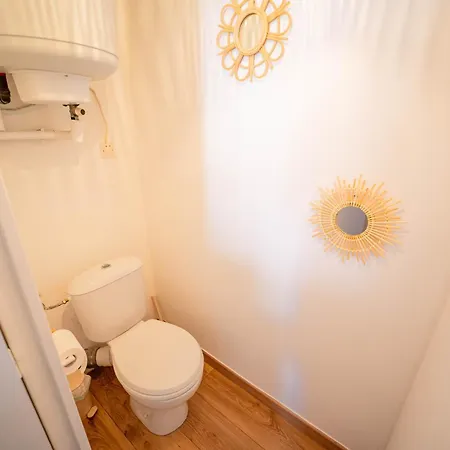 Proche Centre Apartment